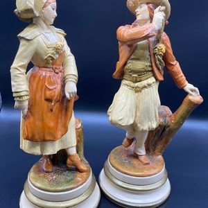 Antique Borghese figurines